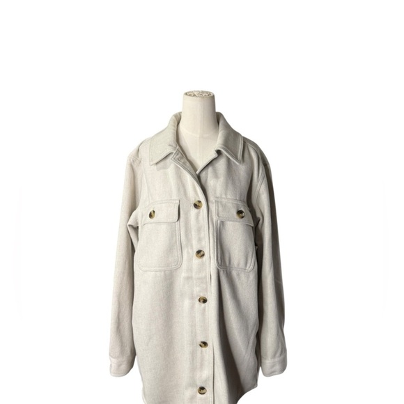 OLD NAVY - Soft-Brushed Utility Shacket for Women Size Medium - Tall - Oatmeal - Picture 6 of 11